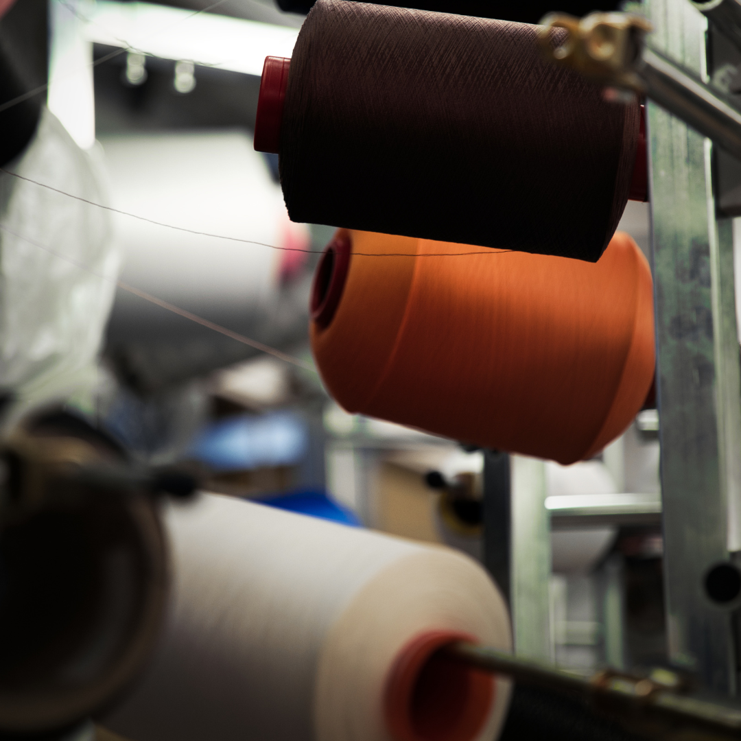 The life of a thread: from pantyhose thread to recycling – Cygnes